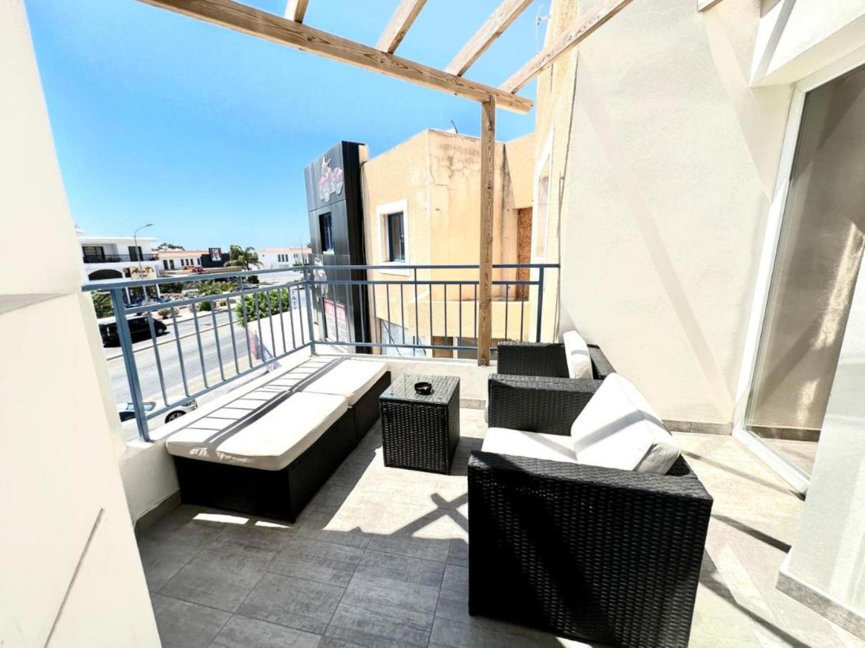 H&O Boulevard Breeze Apartment! パ フォス エクステリア 写真