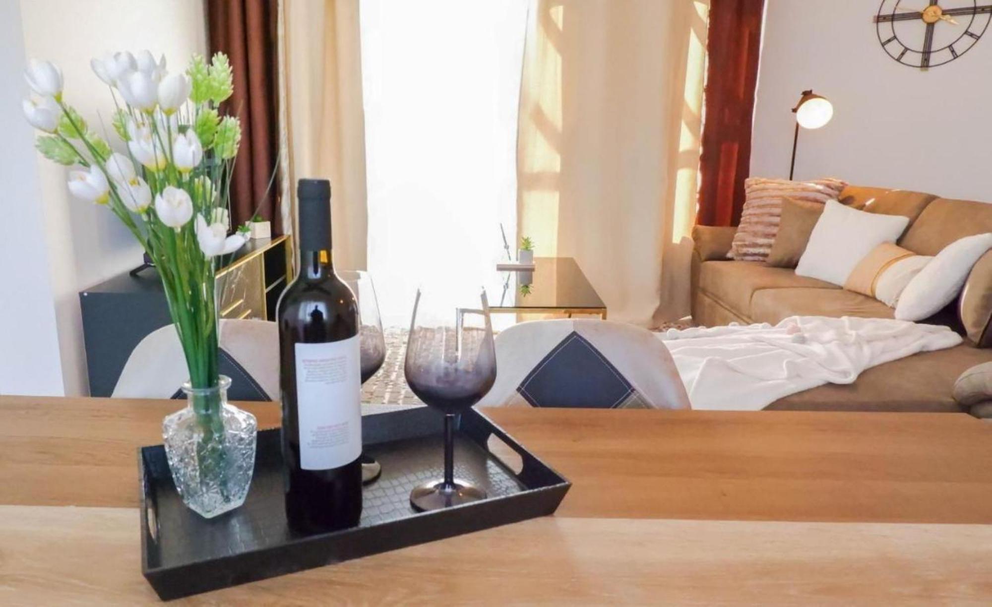 H&O Boulevard Breeze Apartment! パ フォス エクステリア 写真